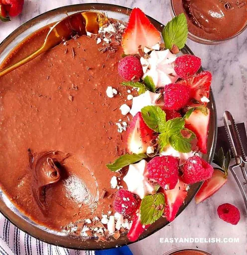 Easy chocolate mousse recipe (3 Ingredients/Eggless)