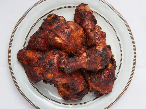 Pollo aderezado con ajo y comino