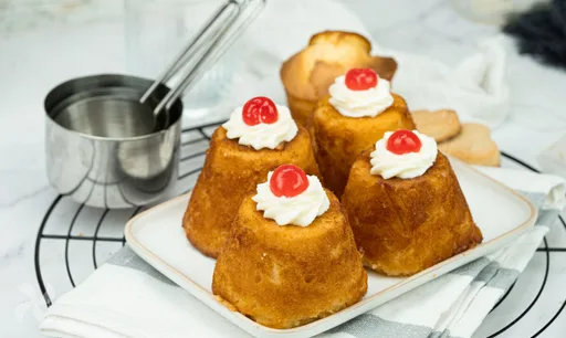 Borrachitos, bizcochos borrachos con almendra