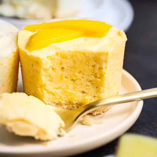 Postre helado de mango
