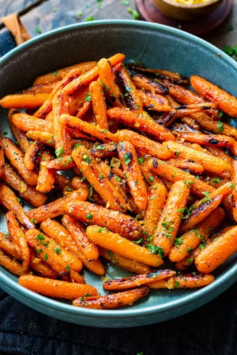 Zanahorias Asadas con Mantequilla, Ajo y Miel
