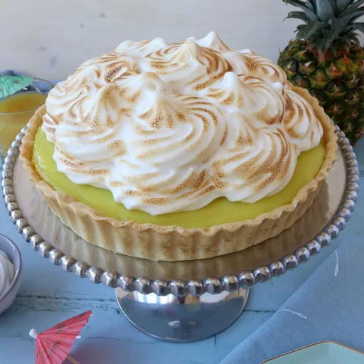 Tarta vegana de merengue y piña