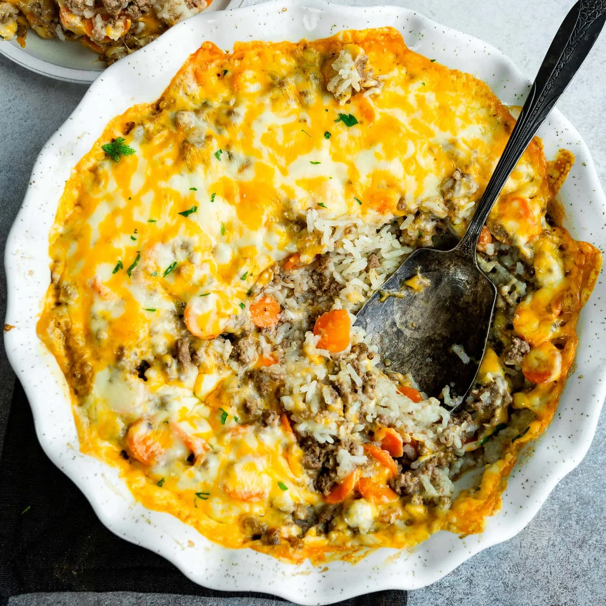 Cheesy Ground Beef and Rice Casserole