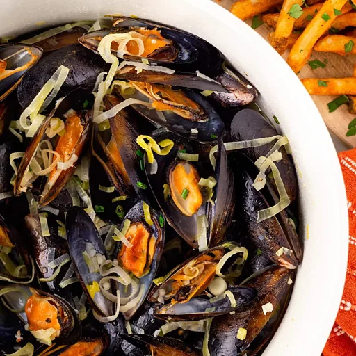 Mussels in White Wine Sauce Recipe
