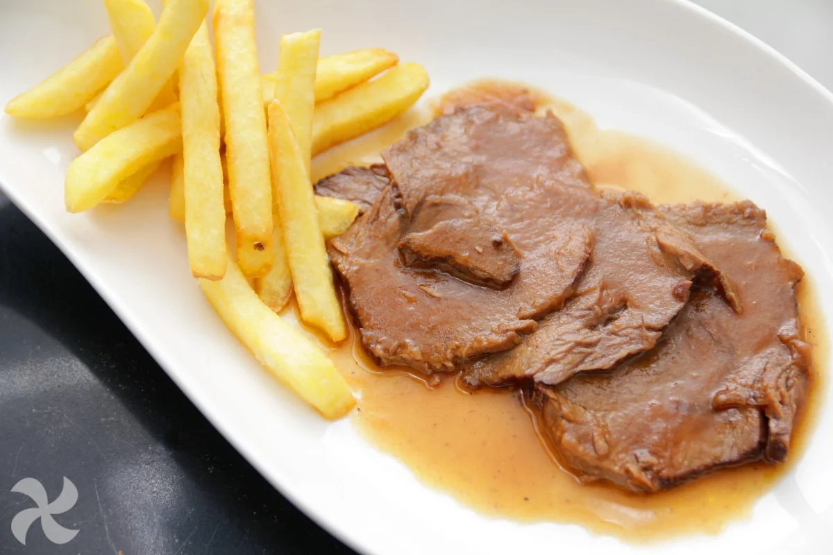Redondo de ternera asado en olla rápida