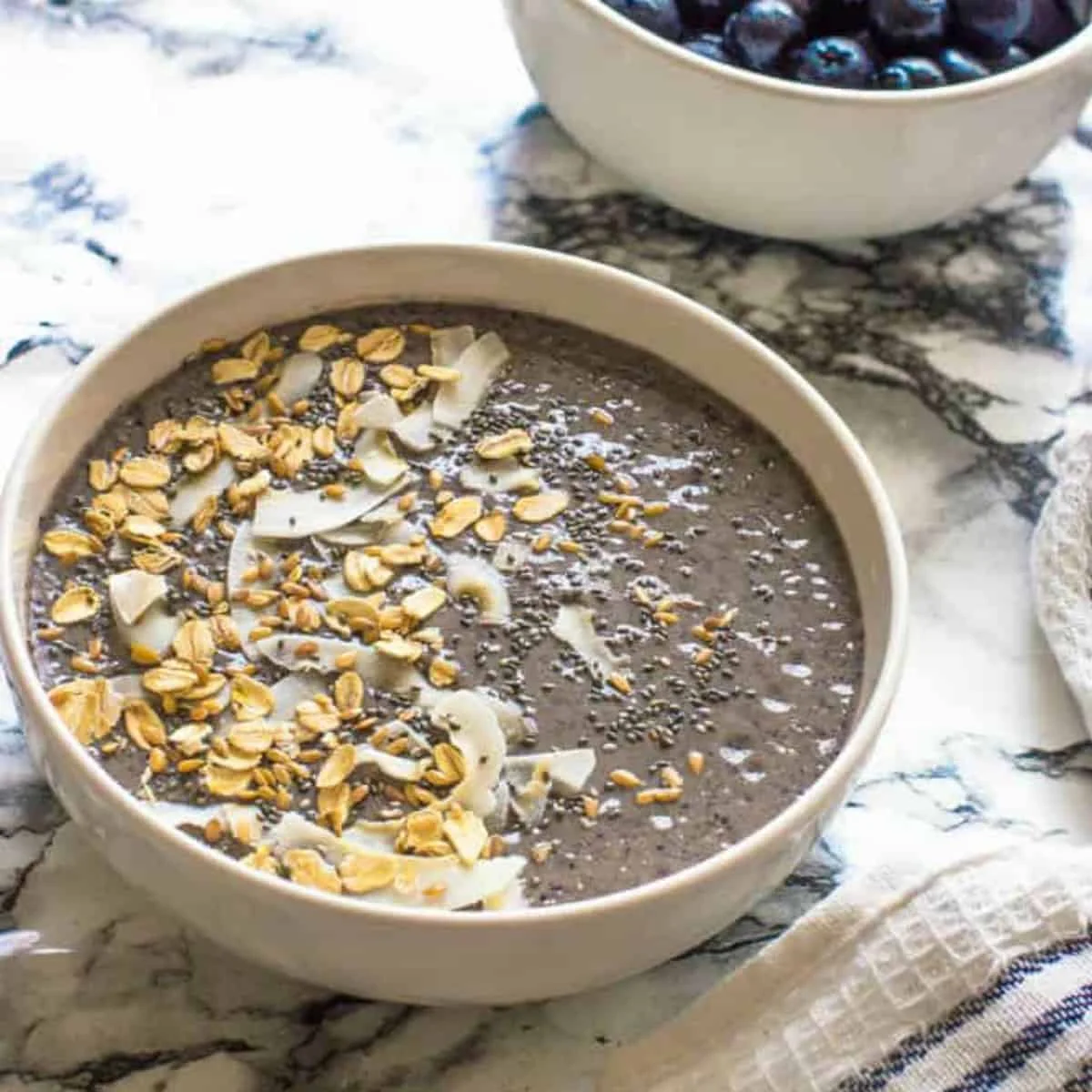 Blueberry Banana Smoothie Bowl