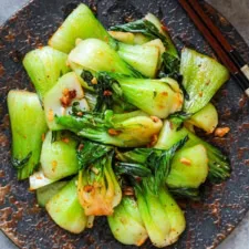 Salteado rápido de bok choy
