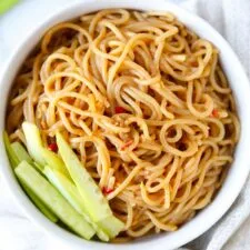 Fideos Fríos con Sésamo