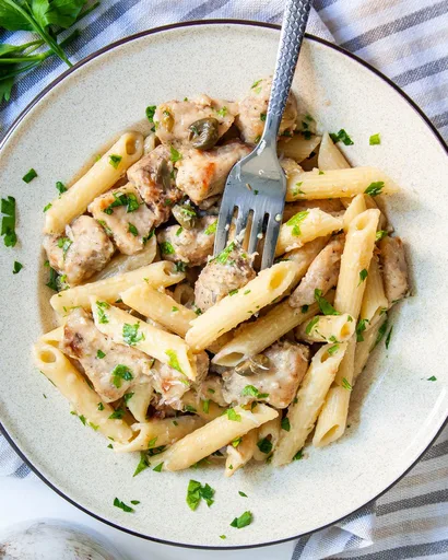 Pasta con Pollo Piccata