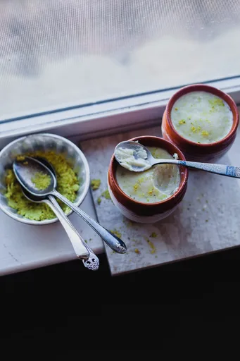 Malai Pista Kulfi (polo cremoso de pistacho)