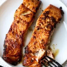 Ginger Garlic Air Fryer Salmon