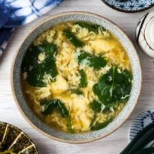 Japanese Egg Drop Soup (Kakitamajiru)