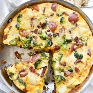 Frittata de patata, brócoli y tocino
