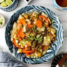 Pad Woon Sen (Thai Glass Noodle Stir Fry)