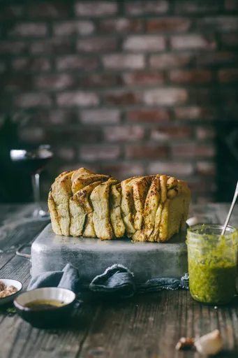 Pesto Pull-Apart Bread