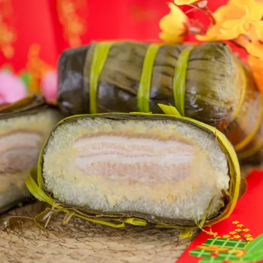 Vietnamese Savory Square Cake for Lunar New Year (Bánh Chưng)