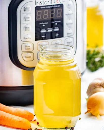 Instant Pot Chicken Stock