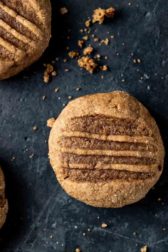 Pumpkin Gingerbread Cookies