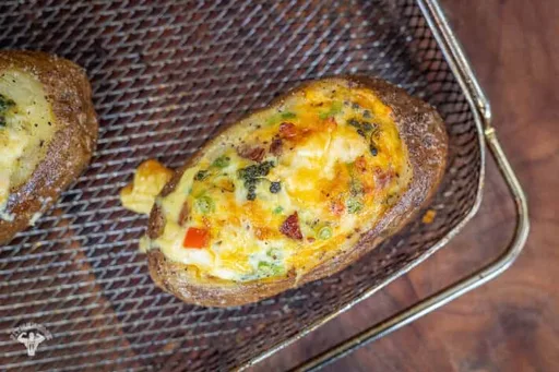 Patata rellena de tortilla en freidora de aire