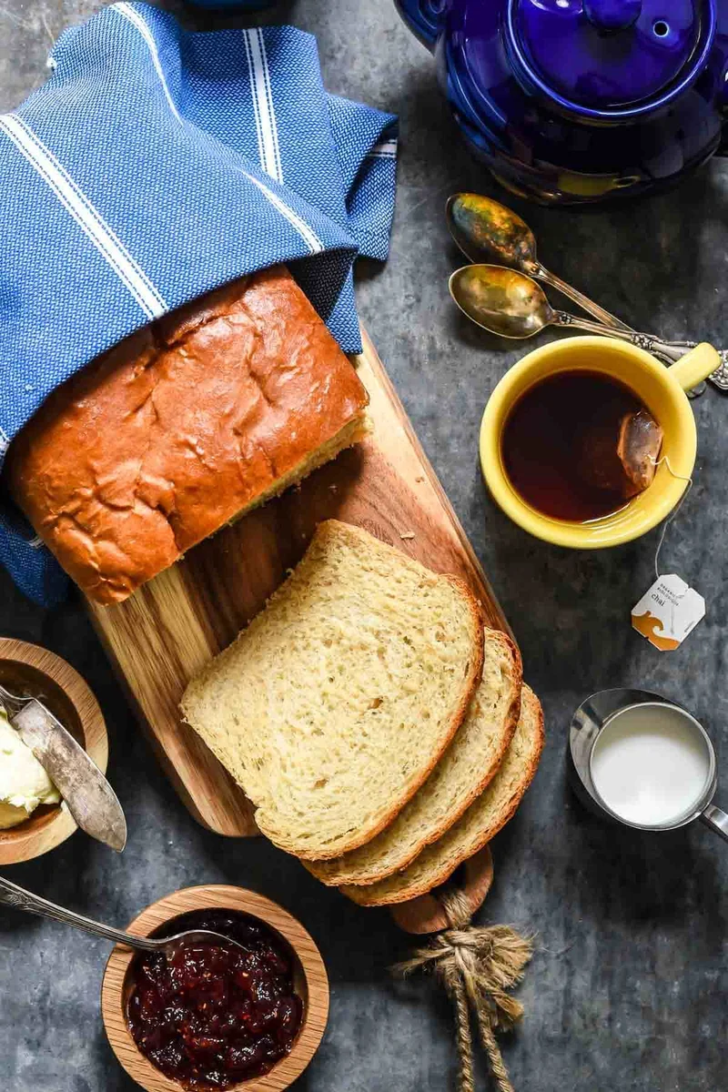 Homemade Amish White Bread