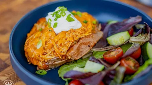 Boniato relleno de pollo desmenuzado a la barbacoa (olla a presión)