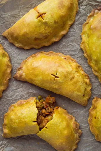 Empanadas de verduras al curry (veganas)