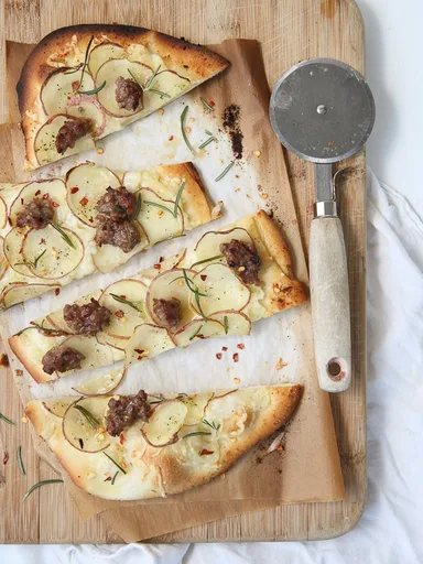 Red Potato, Sausage and Rosemary Fontina Pizza