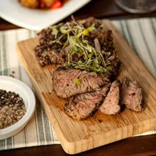 Pepper-crusted Fillet Served with Roasted Hungarian Peppers