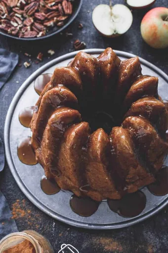 Vegan Apple Bundt Cake