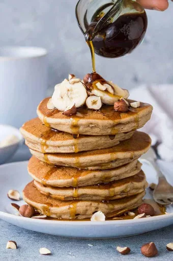 Fluffy Vegan Banana Pancakes