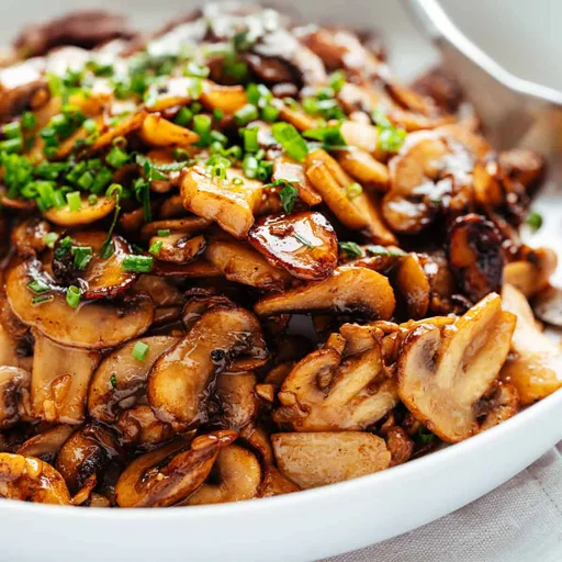 Champiñones a la mantequilla de ajo