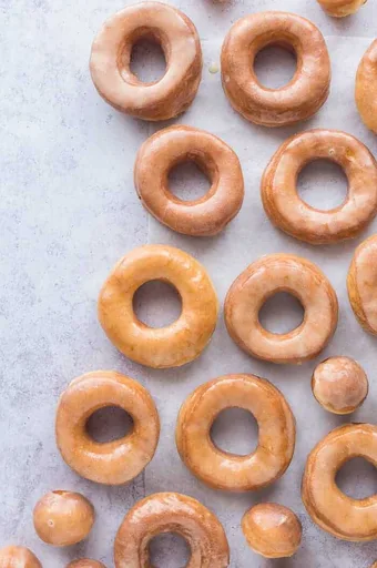 Vegan Glazed Doughnuts