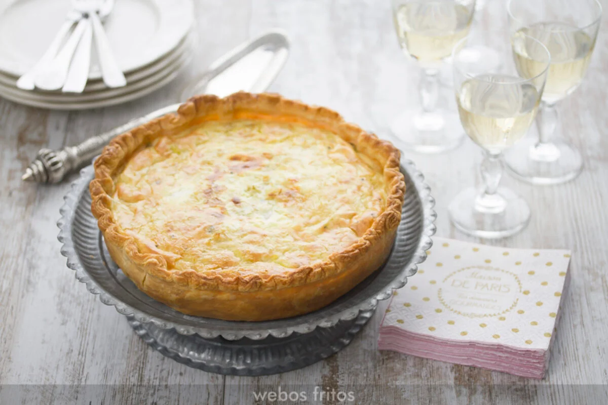 Tarta salada de endibias y queso