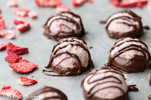 No-Bake Chocolate Dipped Strawberry Macaroons (Gluten-Free, Paleo + Vegan)