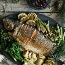 Trucha asalmonada entera asada de Franschhoek