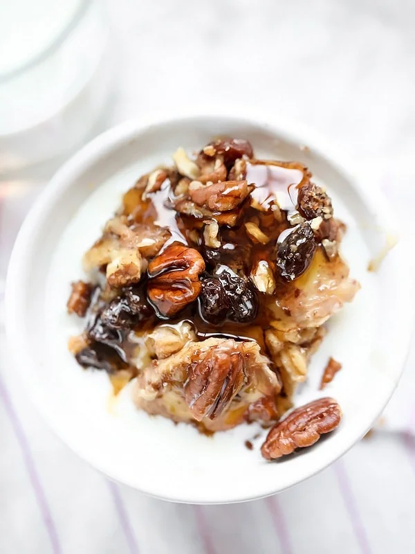 Slow Cooker Baked Oatmeal with Bananas and Nuts