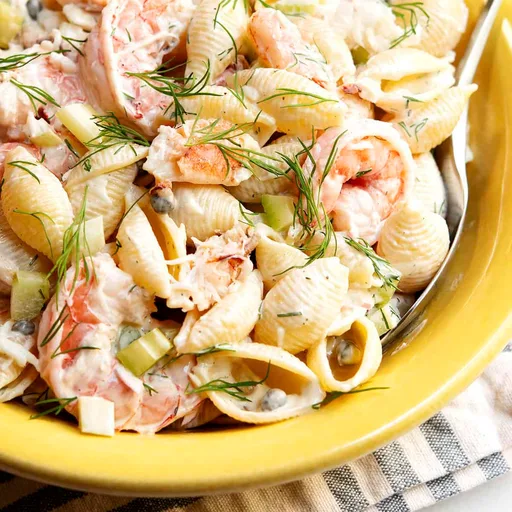 Ensalada de pasta con marisco