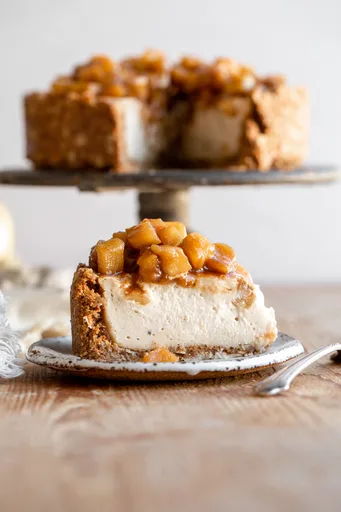 Vegan Apple Cheesecake