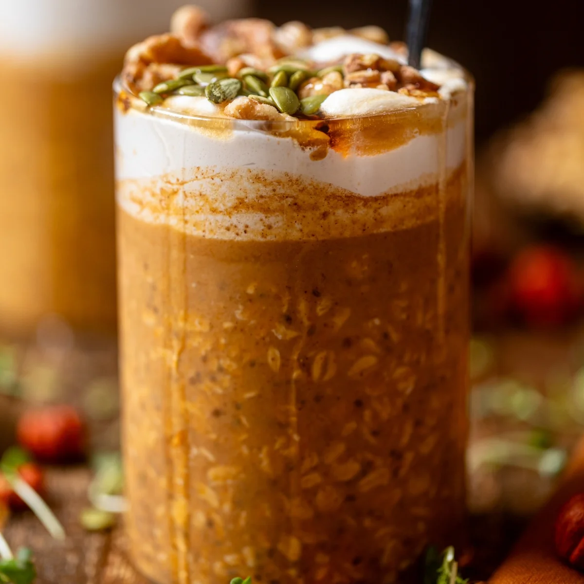 Pumpkin Spice Overnight Oats [with Canned Pumpkin]