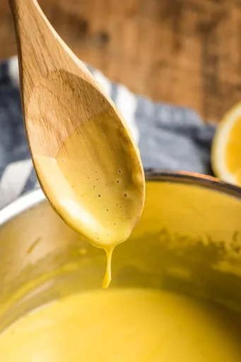 Easy Hollandaise Sauce