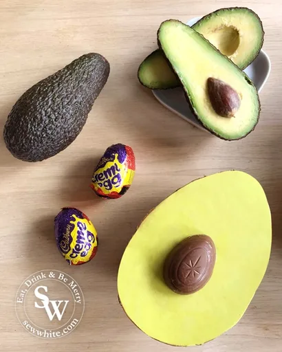 Huevo de Pascua de aguacate