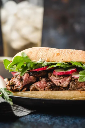 Sándwich de bistec