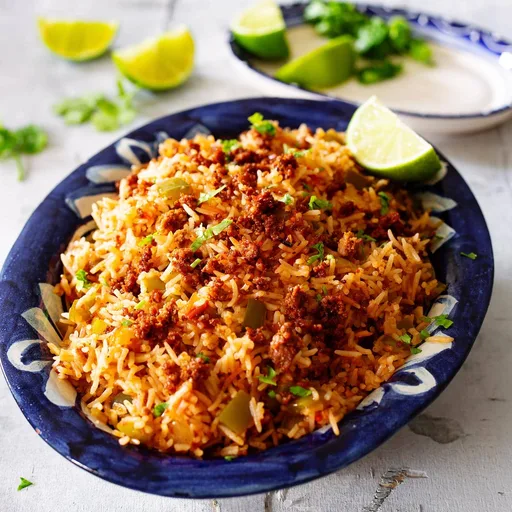 Arroz con chorizo mexicano