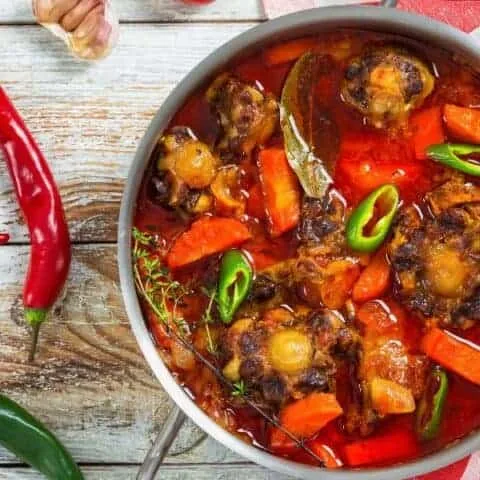 Receta de estofado de rabo de toro con verduras