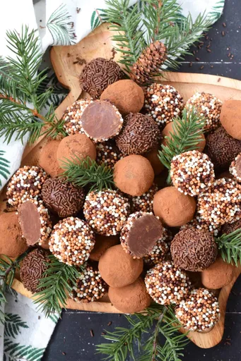 4 Ingredient Bourbon Truffles