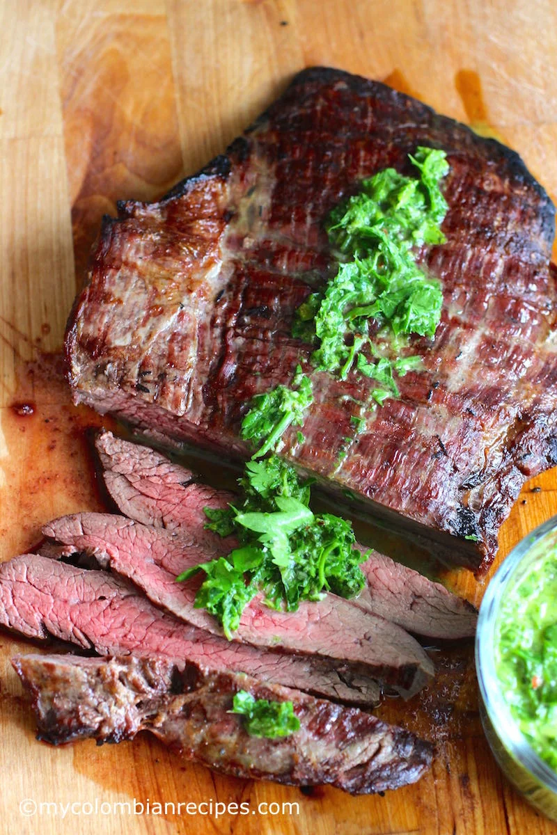 Receta de Carne con Chimichurri al Estilo Colombiano