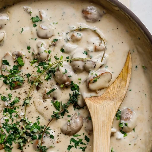 Salsa cremosa de champiñones