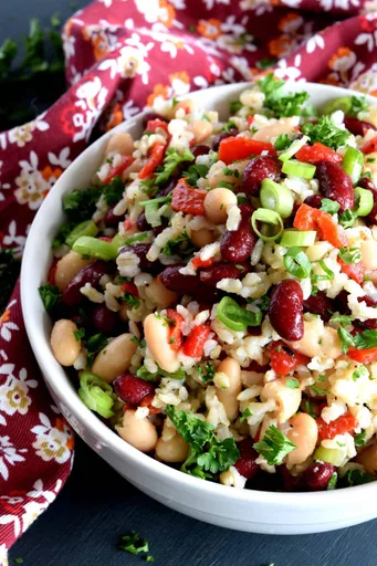 Ensalada de alubias y arroz integral