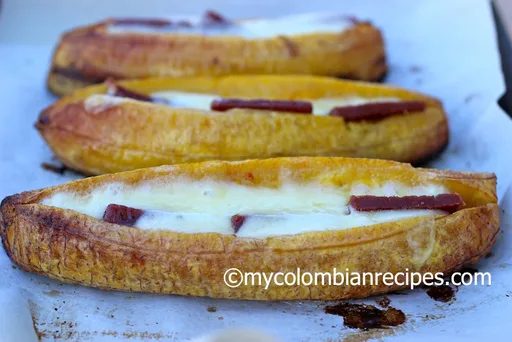 Receta de Plátanos Asados con Bocadillo y Queso