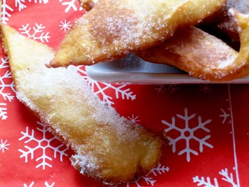 Receta de Hojuelas o Hojaldras Colombianas
